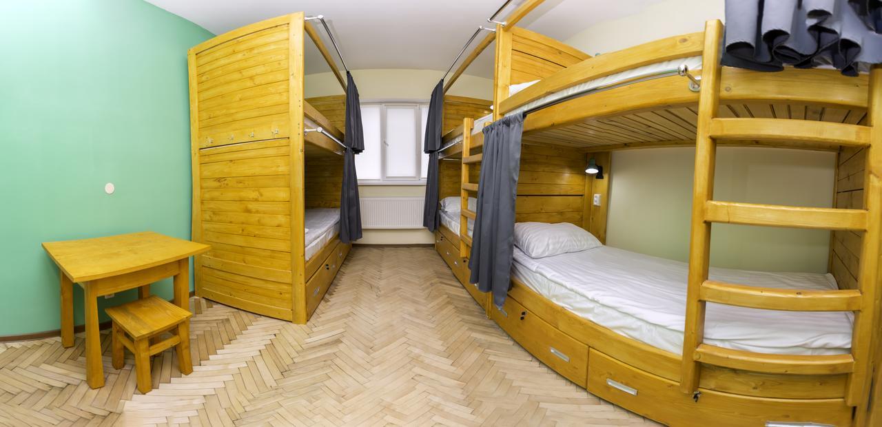 Dream Hostel Carpathians Рахив Екстериор снимка